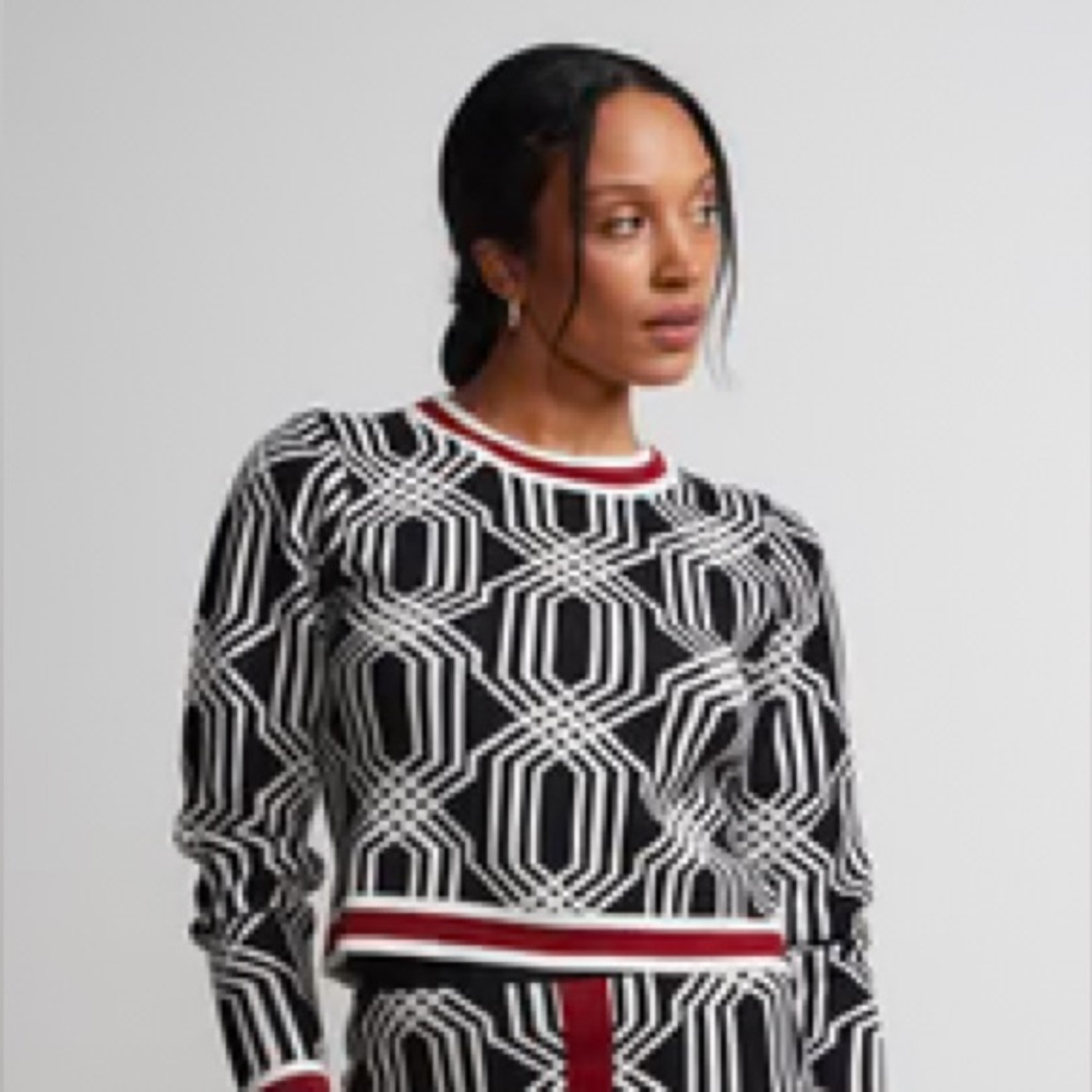Geometric Print Black/White Crew Neck Sweater w/BERRYLISCIOUS Stripe